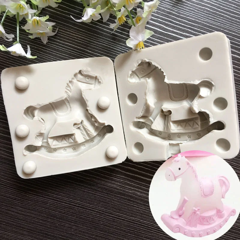 New Creative 3D Trojan Silicone Mould Cake Decorating Tools Fondant Chocolate Biscuit Baking Tools Handmade Soap Candle Mould
New Creative 3D Trojan Silicone Mould Cake Decorating Tools Fondant Chocolate Biscuit Baking Tools Handmade Soap Candle Mould