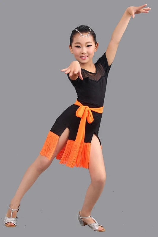 2017 new Tassels Girls Professional latin Dance dress Kids Salsa Performance Costumes competition skating Dancewear dresses
2017 new Tassels Girls Professional latin Dance dress Kids Salsa Performance Costumes competition skating Dancewear dresses