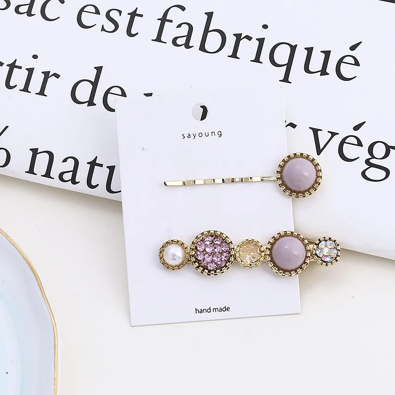 2 Pcs/Set Fashion Korean Style Pearl Hairplips Women Girls Sweet Diamond Bangs Side Hair Clips For Female Hair Styling Tools
2 Pcs/Set Fashion Korean Style Pearl Hairplips Women Girls Sweet Diamond Bangs Side Hair Clips For Female Hair Styling Tools