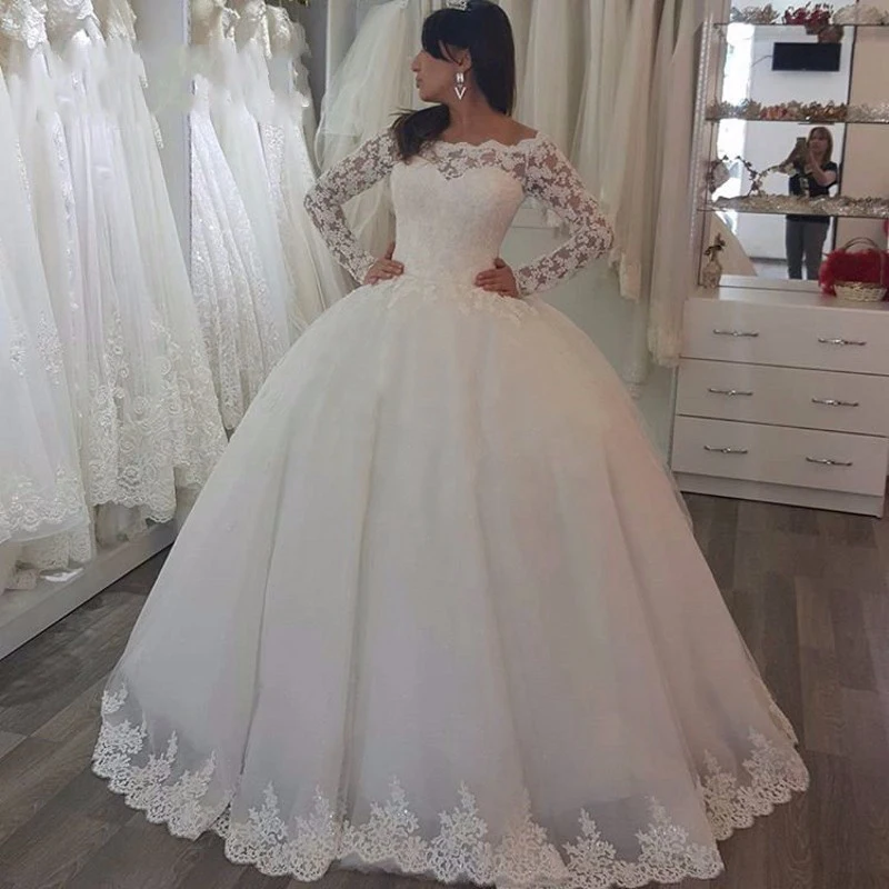 Arabic White Lace Long Sleeves Ball Gown Muslim Wedding Dresses 2021 Elegant Boat Neck Dubai Princess Bridal Gowns Plus Size
Arabic White Lace Long Sleeves Ball Gown Muslim Wedding Dresses 2021 Elegant Boat Neck Dubai Princess Bridal Gowns Plus Size