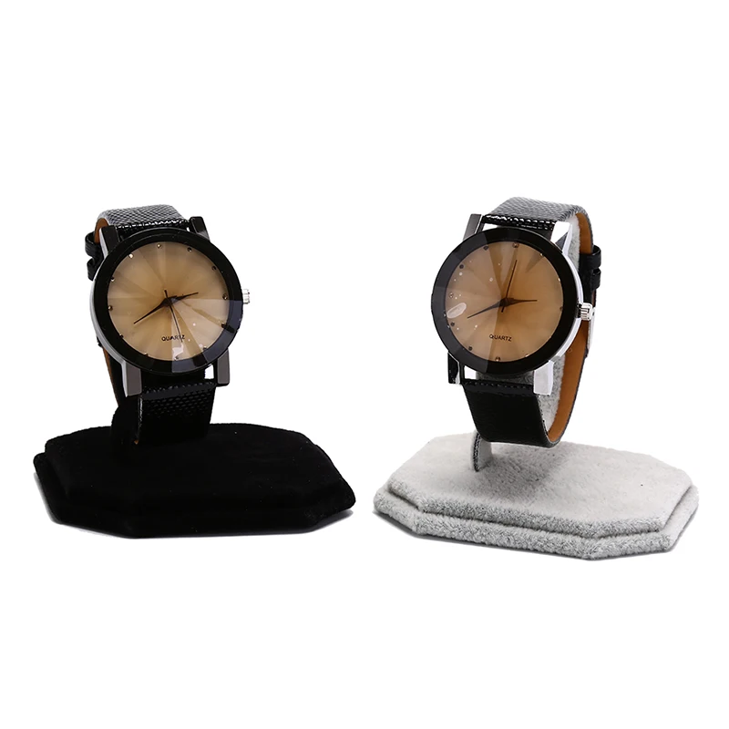 1 PC Velvet C Type Design Jewelry Stand Bracelet Holder Bangle Watch Display Rack Grey/White New
1 PC Velvet C Type Design Jewelry Stand Bracelet Holder Bangle Watch Display Rack Grey/White New