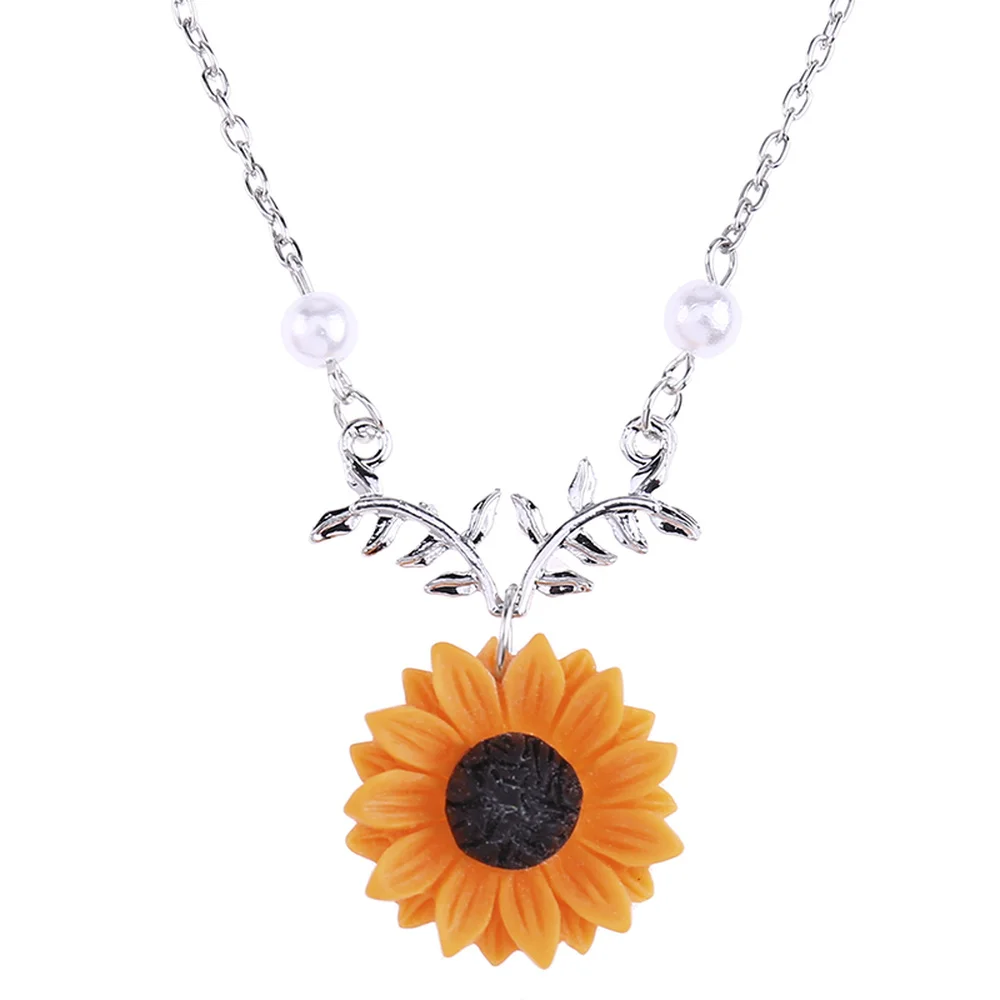 Gold Chain Pendant Necklace Delicate Sunflower Jewelry for Women Long Creative Imitation Pearl Necklace Punk Accessories
Gold Chain Pendant Necklace Delicate Sunflower Jewelry for Women Long Creative Imitation Pearl Necklace Punk Accessories