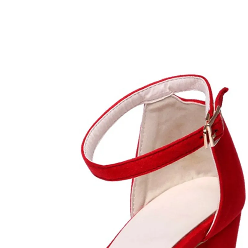 2019 Summer Shoes Women Flock Square Heel Sandals High Heels Buckle Strap Female Fashion Dress Woman Sandal Shoes Girls 33-43
2019 Summer Shoes Women Flock Square Heel Sandals High Heels Buckle Strap Female Fashion Dress Woman Sandal Shoes Girls 33-43