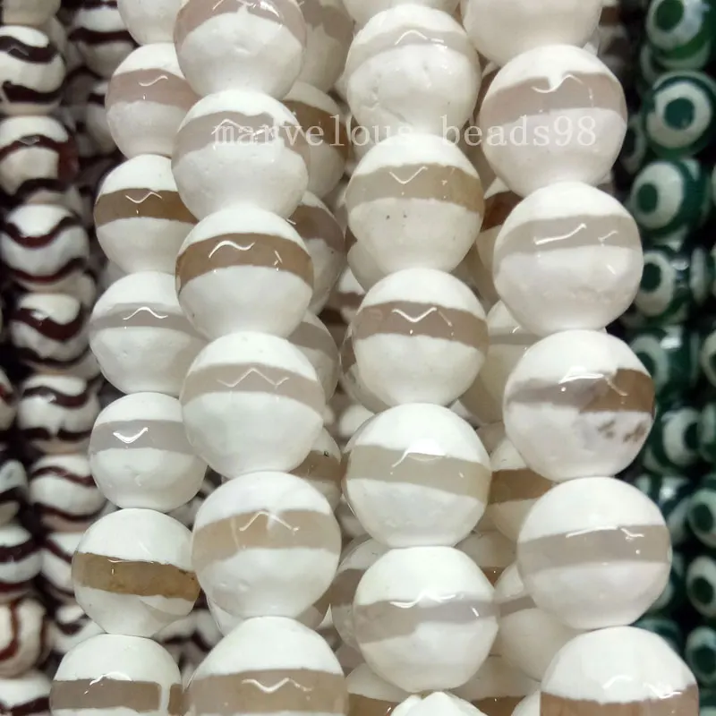 Бесплатная доставка, 6 мм; 8 мм 10 мм, белые граненые сердолические сферические разделители для женщин и мужчин, свободные бусины 15 дюймов pG7752
Бесплатная доставка, 6 мм; 8 мм 10 мм, белые граненые сердолические сферические разделители для женщин и мужчин, свободные бусины 15 дюймов pG7752