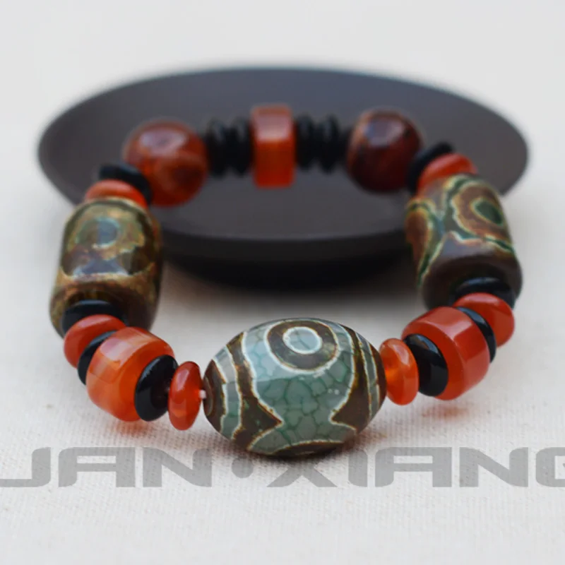 Drop Shipping Natural Chalcedony Bracelets Eyes Dzi Beads Hand String Bracelet Bangles Gift forMen's Fashion Stone Jewelry
Drop Shipping Natural Chalcedony Bracelets Eyes Dzi Beads Hand String Bracelet Bangles Gift forMen's Fashion Stone Jewelry
