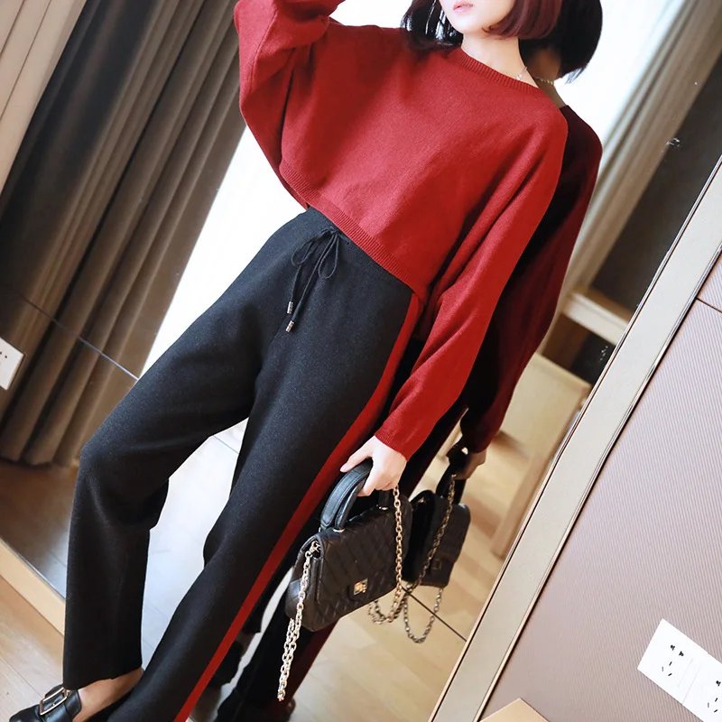 Fashion suit female 2019 spring new sweater women's Korean temperament knit casual trousers two-piece
Fashion suit female 2019 spring new sweater women's Korean temperament knit casual trousers two-piece