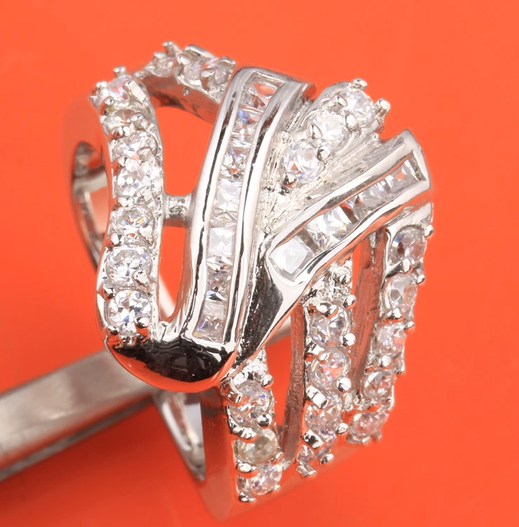 Elegant Pure White Cubic zirconia 925 Sterling Silver Fashion & Trendy Women's Jewelry Rings Size 6 7 8 9 S0928
Elegant Pure White Cubic zirconia 925 Sterling Silver Fashion & Trendy Women's Jewelry Rings Size 6 7 8 9 S0928
