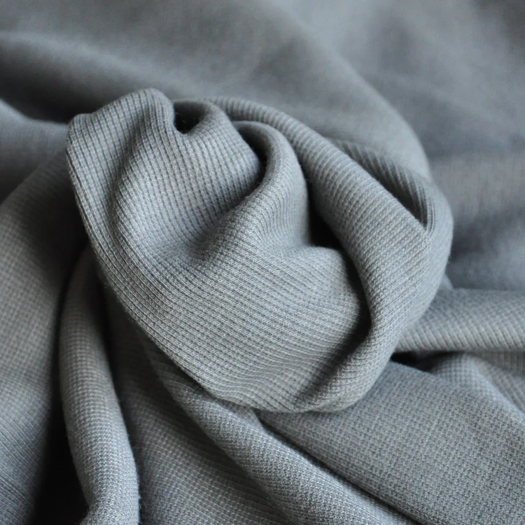 Free ship weaved stretchy smoky gray knitted fabric price for 5 meters 95cm(only one)
Free ship weaved stretchy smoky gray knitted fabric price for 5 meters 95cm(only one)