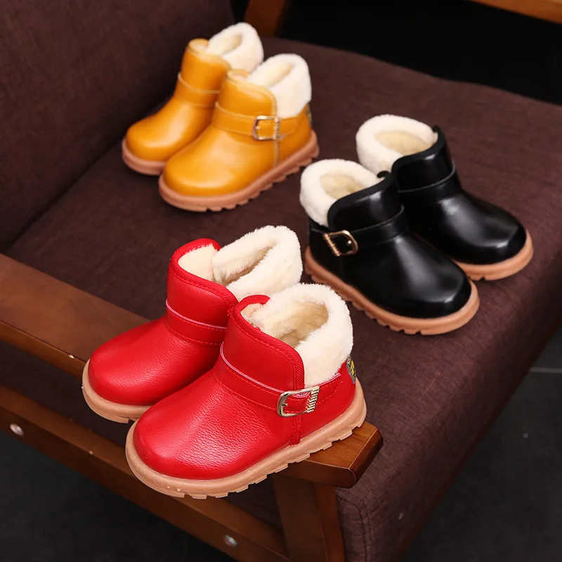 Boys' cotton shoes 2018 winter new casual cotton girls snow boots in children's non-slip hook and loop warm boots
Boys' cotton shoes 2018 winter new casual cotton girls snow boots in children's non-slip hook and loop warm boots