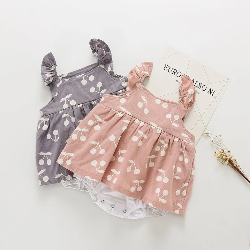 lovely Newborn Summer Thin Package Fart Clothing Baby Girl Sleeveless Cherry print Romper Jumpsuit Lace With Hat
lovely Newborn Summer Thin Package Fart Clothing Baby Girl Sleeveless Cherry print Romper Jumpsuit Lace With Hat