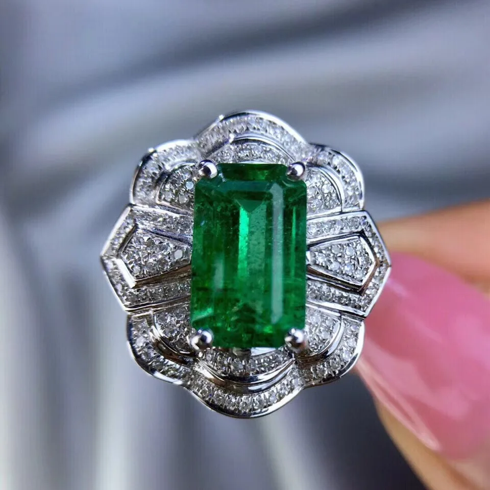 New Design 2018 14k white gold Jewelry For Women Colombian Lab Created Emerald set with moissanite Engagement Wedding Ring
New Design 2018 14k white gold Jewelry For Women Colombian Lab Created Emerald set with moissanite Engagement Wedding Ring