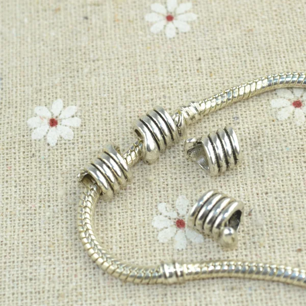 25 pcs tibetan silver beads whorl charms metal loose bead Fit European bracelet Jewelry making 1804
25 pcs tibetan silver beads whorl charms metal loose bead Fit European bracelet Jewelry making 1804