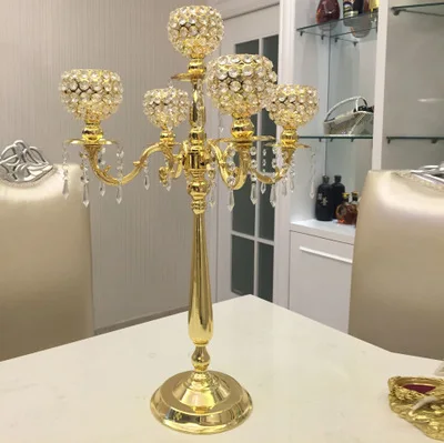76cm Tall shiny silver or gold metal Candelabras, Crystal Candle Holder, wedding Centerpiece, party decoration
76cm Tall shiny silver or gold metal Candelabras, Crystal Candle Holder, wedding Centerpiece, party decoration