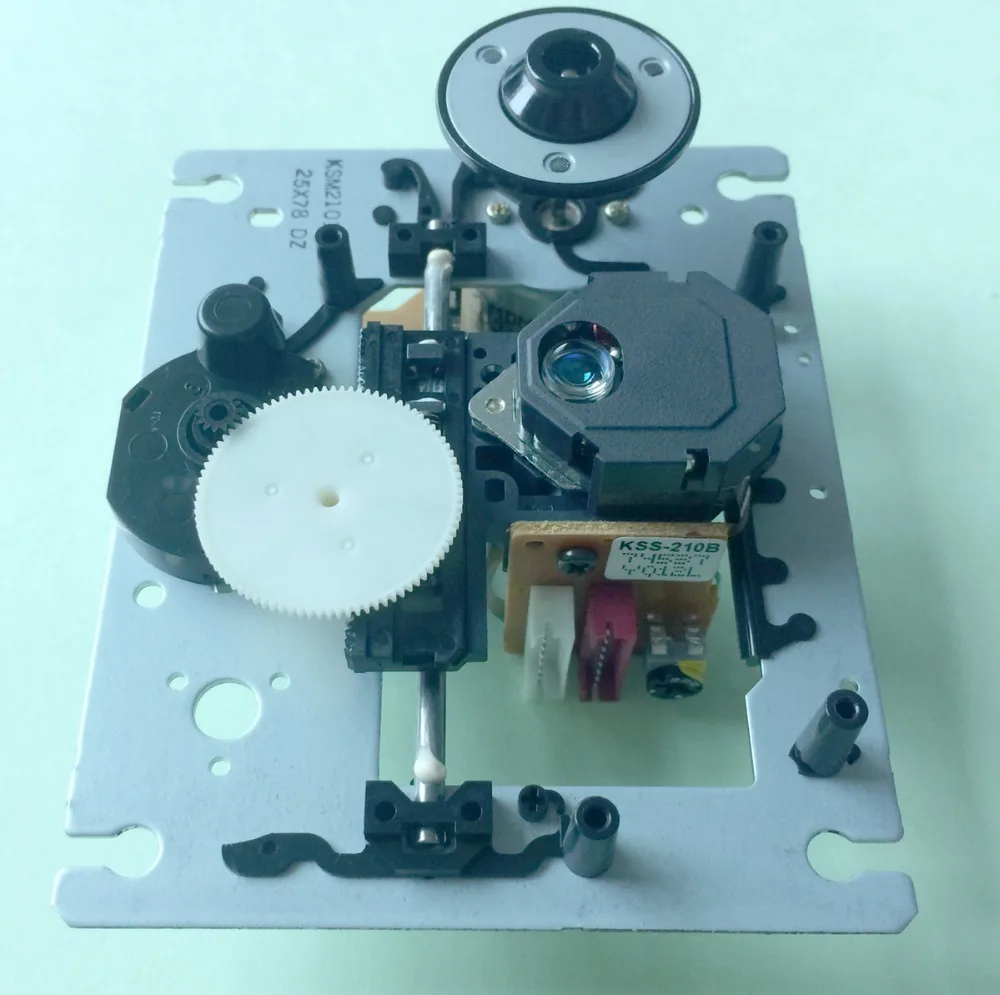 Оригинальный Новый KSM-2101BDM KSS-212A KSS-212B KSS212A KSS212B CD VCD лазерный объектив с механизмом
Оригинальный Новый KSM-2101BDM KSS-212A KSS-212B KSS212A KSS212B CD VCD лазерный объектив с механизмом