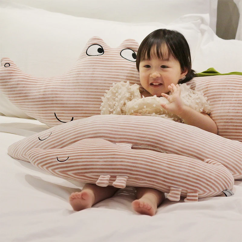 60/80/110CM Cute Striped Crocodile Stuffed Animal Plush Toy Doll Pillow, Funny Dinosaur Home Decoration, Kids Birthday Gifts
60/80/110CM Cute Striped Crocodile Stuffed Animal Plush Toy Doll Pillow, Funny Dinosaur Home Decoration, Kids Birthday Gifts