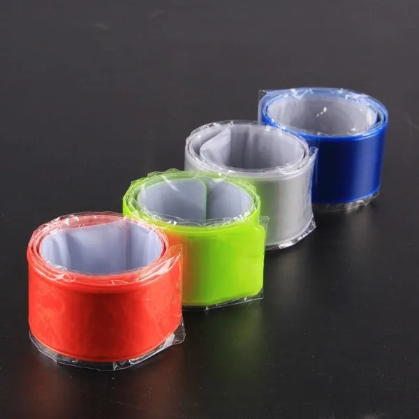 2 X 40CM Safety Reflective Wristband Slap On Warning Bands Visible Leg Wraps High Visibility Armband for Cycling Jogging Running
2 X 40CM Safety Reflective Wristband Slap On Warning Bands Visible Leg Wraps High Visibility Armband for Cycling Jogging Running