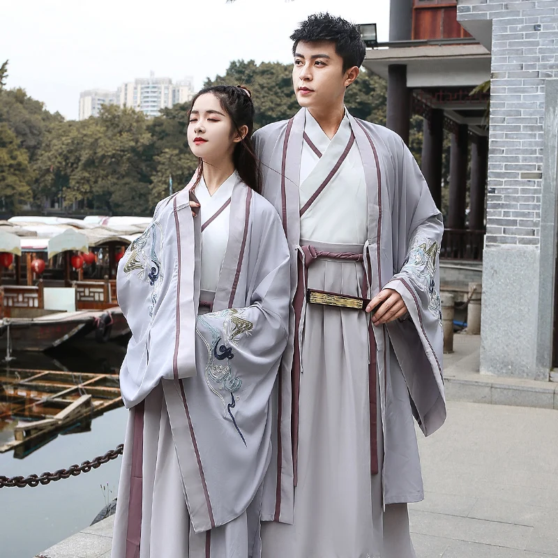 Вышивка Hanfu нейтральный праздничный наряд классический танцевальный костюм для сцены одежда для представлений народная Фея DressDF1135
Вышивка Hanfu нейтральный праздничный наряд классический танцевальный костюм для сцены одежда для представлений народная Фея DressDF1135