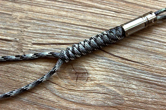 Titanium Alloy EDC Umbrella Rope Pendant Tail Rope Knife Fall Pendant Zipper Head
Titanium Alloy EDC Umbrella Rope Pendant Tail Rope Knife Fall Pendant Zipper Head