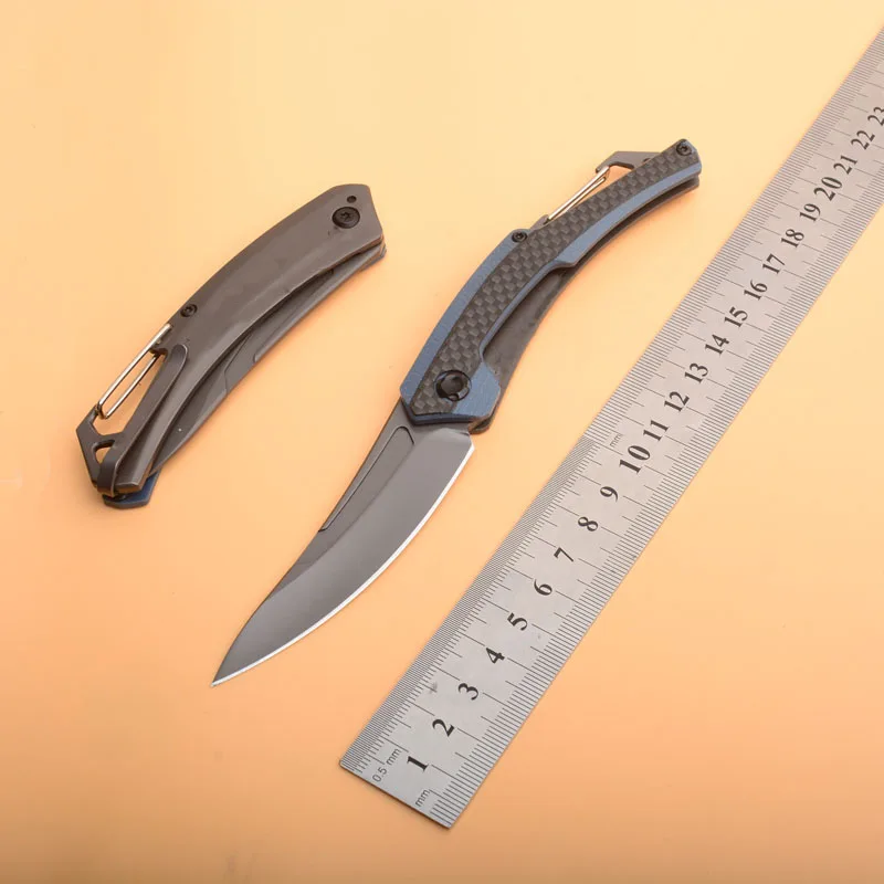 K1225 Реверсивный Карабин ручка 8cr13mov лезвие синий G10 + углеродное волокно + стальная ручка кемпинг тактический карманный складной нож Инструме...
K1225 Реверсивный Карабин ручка 8cr13mov лезвие синий G10 + углеродное волокно + стальная ручка кемпинг тактический карманный складной нож Инструме...