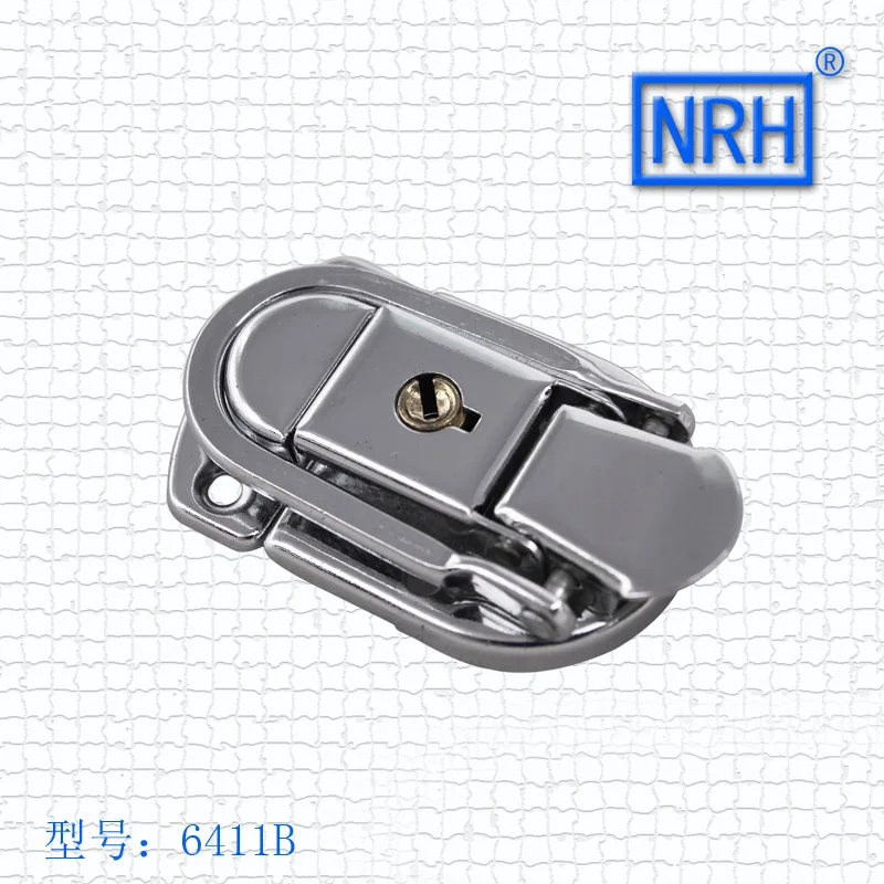 NRH 6411B стальная хромированная защелка с 2 кнопками для портфеля и чемодана, 2 упаковки защелок для тумблера, оптовая цена
NRH 6411B стальная хромированная защелка с 2 кнопками для портфеля и чемодана, 2 упаковки защелок для тумблера, оптовая цена