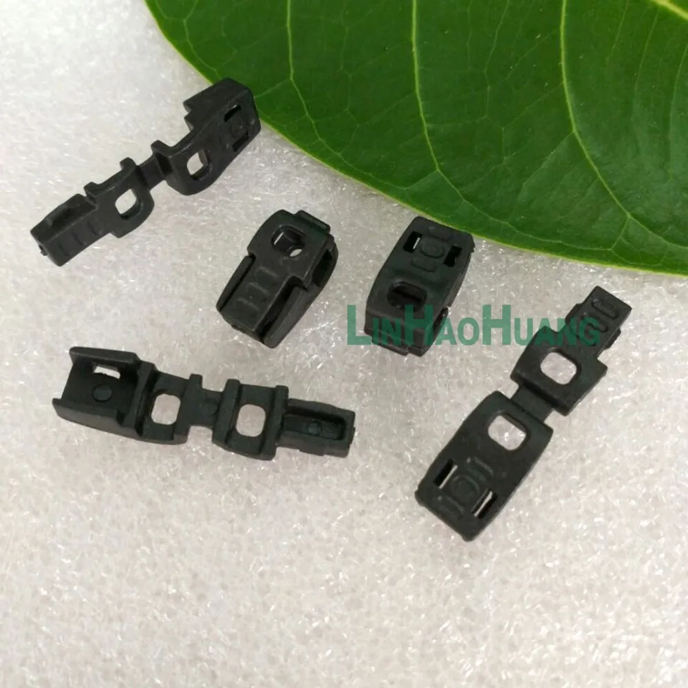 250/lot Wholesale 2015062504 black plastic cord end clip, Rope Stopper, Toggle Clip, Cord bell free shipping
250/lot Wholesale 2015062504 black plastic cord end clip, Rope Stopper, Toggle Clip, Cord bell free shipping