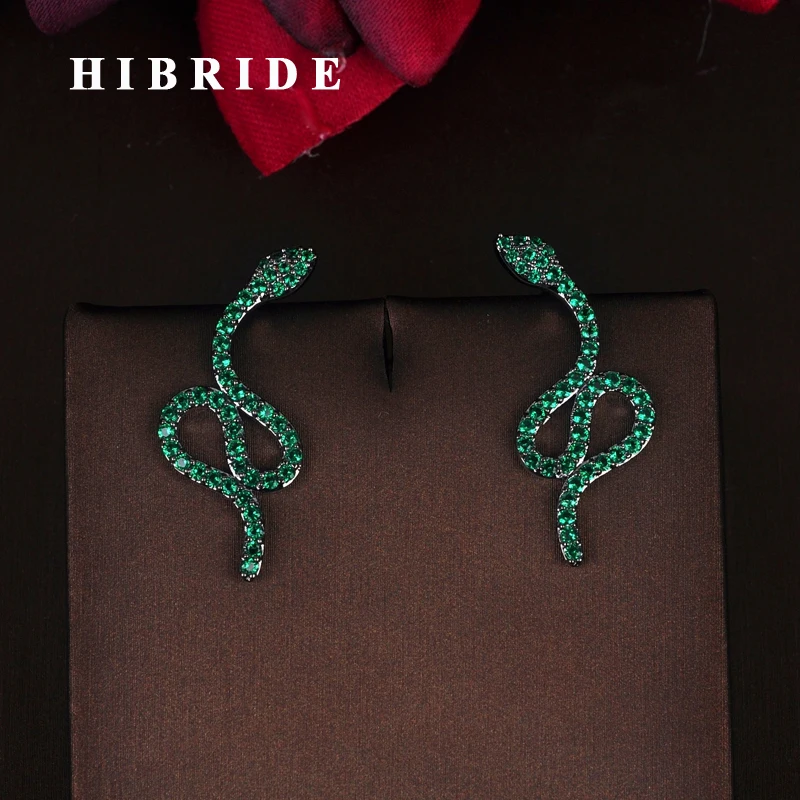 HIBRIDE Luxury Design 4 Colors Available Snake Shape White Gold Color Stud Earrings For Women Jewelry Boucle d'oreille E-713
HIBRIDE Luxury Design 4 Colors Available Snake Shape White Gold Color Stud Earrings For Women Jewelry Boucle d'oreille E-713