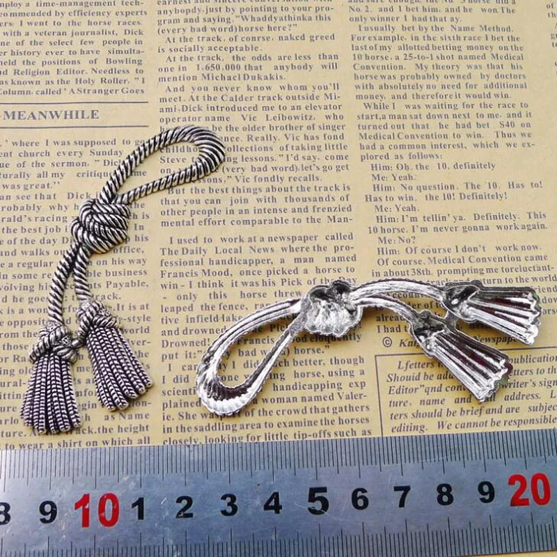 15pcs Tibetan Silver Plated Tassel Rope Charms Pendants For Bracelet Necklace Jewelry Making DIY Handmade Craft 30x86mm
15pcs Tibetan Silver Plated Tassel Rope Charms Pendants For Bracelet Necklace Jewelry Making DIY Handmade Craft 30x86mm