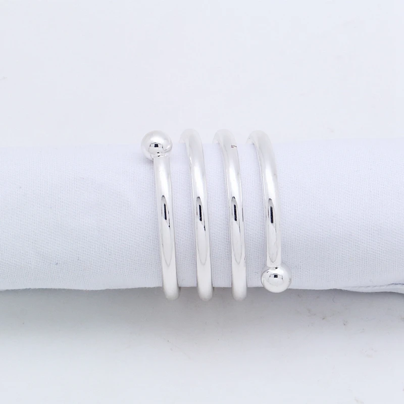 12pcs Napkin buckle Spring type napkin ring hollow pattern wedding decoration for home gift Party Favors birthday accessories
12pcs Napkin buckle Spring type napkin ring hollow pattern wedding decoration for home gift Party Favors birthday accessories