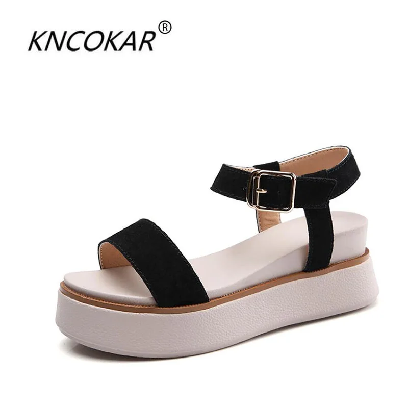 KNCOKAR Summer new style women fashion comfortable flat flat bottom slope heel skid - proof one-word button shoes
KNCOKAR Summer new style women fashion comfortable flat flat bottom slope heel skid - proof one-word button shoes