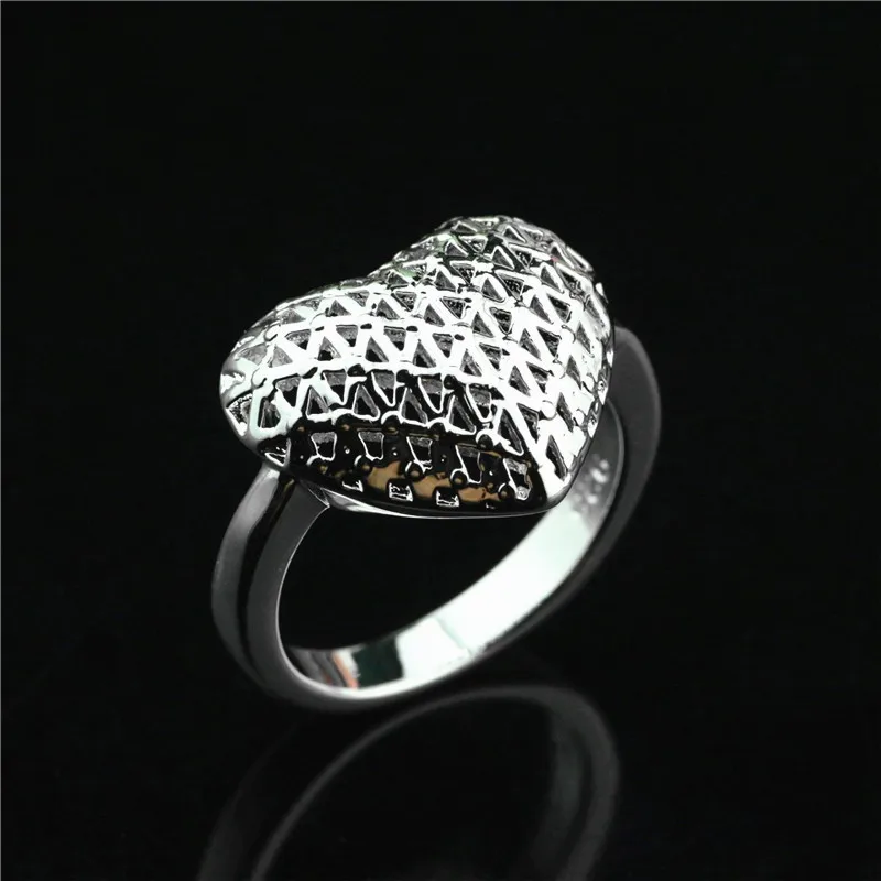 New Arrival Retro Punk Heart Hollowed-out Type Silver Color Rings For Women Wedding Anniversary Party Gifts Bague Femme
New Arrival Retro Punk Heart Hollowed-out Type Silver Color Rings For Women Wedding Anniversary Party Gifts Bague Femme