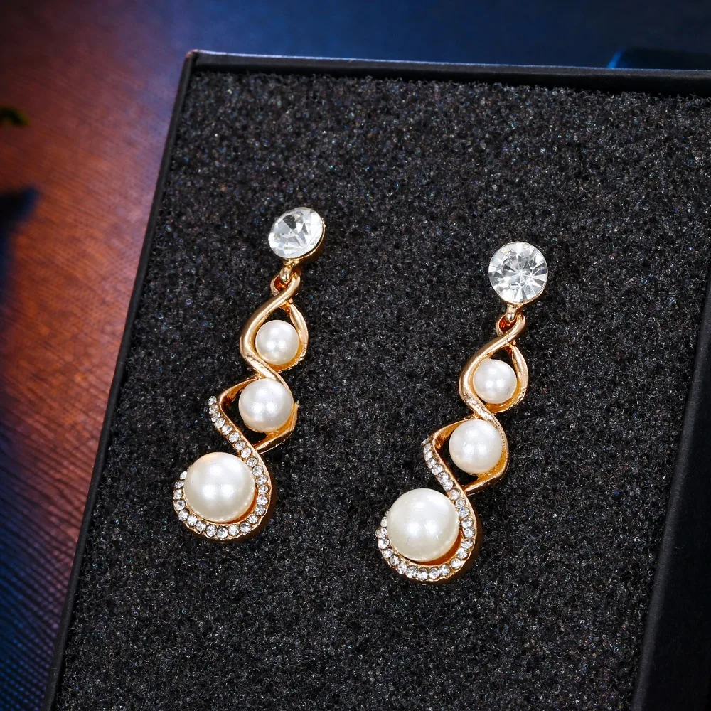 VKME Fashion Crystal Drop Necklace Earring Jewelry Set Ms. Bride Pearl Jewelry Set Charm Gift
VKME Fashion Crystal Drop Necklace Earring Jewelry Set Ms. Bride Pearl Jewelry Set Charm Gift