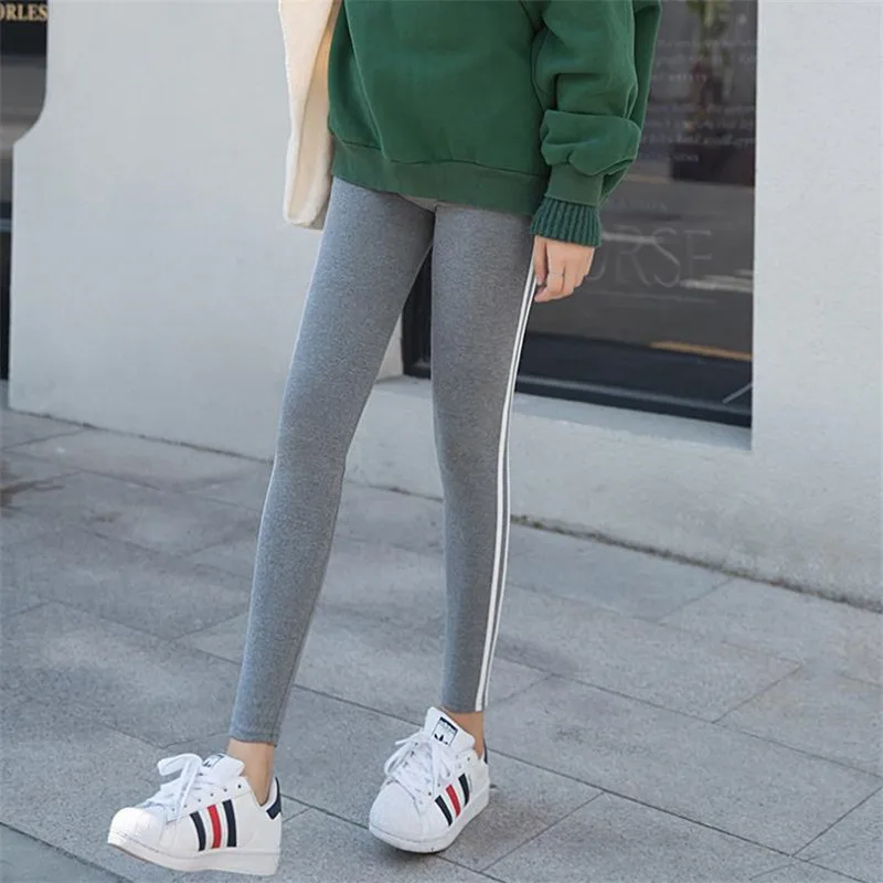 Korean 2019 New Fashion Womens White Side Cotton Leggings Slim Elastic workout Leggings Joggers Pants For Women Clothing CM618
Korean 2019 New Fashion Womens White Side Cotton Leggings Slim Elastic workout Leggings Joggers Pants For Women Clothing CM618