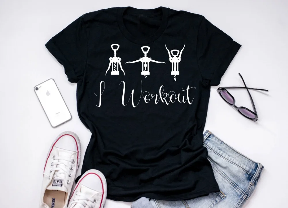 Футболка I WORK OUT женская с графическим принтом, модный винтажный Топ в стиле гранж, хлопковая Готическая рубашка в стиле Кристиан, унисекс
Футболка I WORK OUT женская с графическим принтом, модный винтажный Топ в стиле гранж, хлопковая Готическая рубашка в стиле Кристиан, унисекс