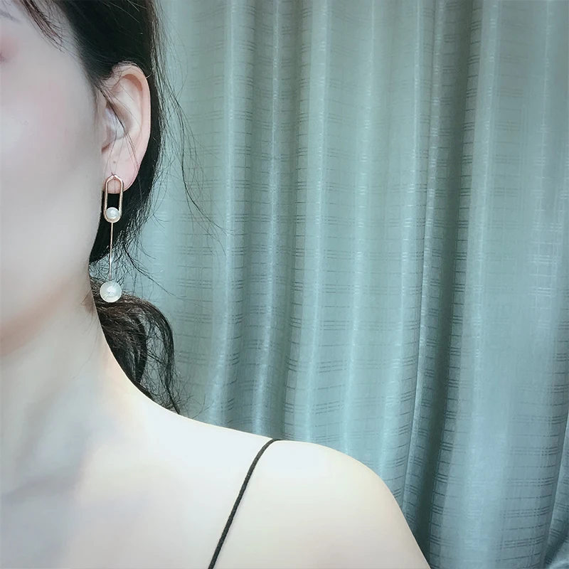 Large Small White Artificial Pearls Cross Hollow Squares Alloy Golden Women Dangle Drop Earrings
Large Small White Artificial Pearls Cross Hollow Squares Alloy Golden Women Dangle Drop Earrings
