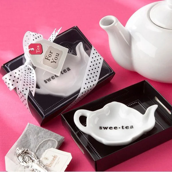 100pcs/lot New arrival wedding supplies wedding gifts and favors for guest ceramic teapot shaped plate candy dish Free shipping
100pcs/lot New arrival wedding supplies wedding gifts and favors for guest ceramic teapot shaped plate candy dish Free shipping