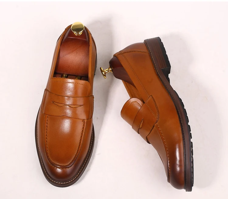 Retro Man Genuine Leather Italy Derby Oxfords Shoes 2018 Spring Autumn Black Brown Men Fashion Mules Shoes Runway Oxfords Hombre
Retro Man Genuine Leather Italy Derby Oxfords Shoes 2018 Spring Autumn Black Brown Men Fashion Mules Shoes Runway Oxfords Hombre