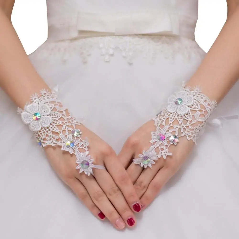 ANTI Cheap Bridal Gloves Wrist Length Wedding Gloves for Bride Beaded Crystal Fingerless Bridal Accessories noiva barato sposa
ANTI Cheap Bridal Gloves Wrist Length Wedding Gloves for Bride Beaded Crystal Fingerless Bridal Accessories noiva barato sposa