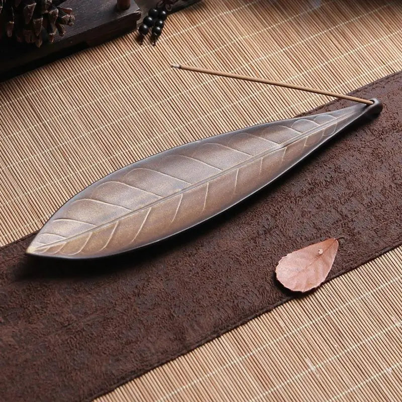 Incense Burner Leaf Shape Aromatherapy Plate Incense Stick Holder Retro Waterval Wierookhouder Ceramic Censer Home Decor Craft
Incense Burner Leaf Shape Aromatherapy Plate Incense Stick Holder Retro Waterval Wierookhouder Ceramic Censer Home Decor Craft