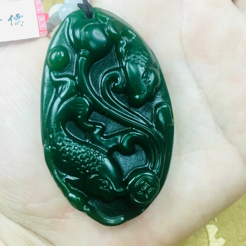 Send A-level national certificate Natural Hetian Biyu carved green good luck fish pendant Three-color jade bead necklace
Send A-level national certificate Natural Hetian Biyu carved green good luck fish pendant Three-color jade bead necklace