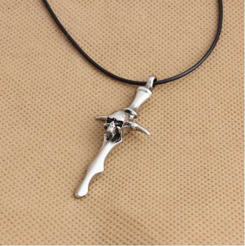 2016 fashion punk style skull rhinestone Star of the same paragraph cross necklace men Free shipping
2016 fashion punk style skull rhinestone Star of the same paragraph cross necklace men Free shipping