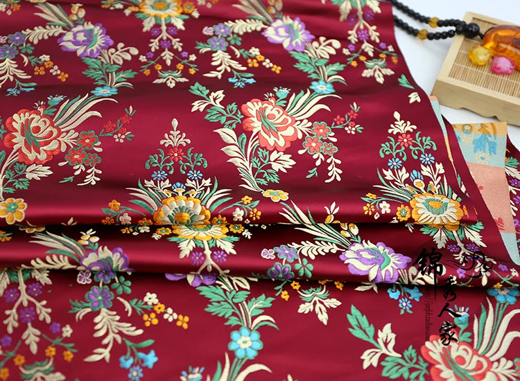 Begonia flower brocade fabric fabric costume Hanfu kimono Tangzhuang cheongsam silk fabric with silk 1m
Begonia flower brocade fabric fabric costume Hanfu kimono Tangzhuang cheongsam silk fabric with silk 1m