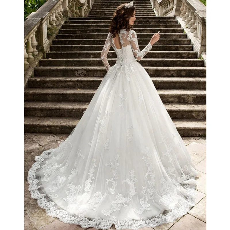 U-SWEAR 2020 NEW Lace A-Line Wedding Dresses O-Neck Long Sleeves Appliques Lace Up Floor-Length Custom Made
U-SWEAR 2020 NEW Lace A-Line Wedding Dresses O-Neck Long Sleeves Appliques Lace Up Floor-Length Custom Made