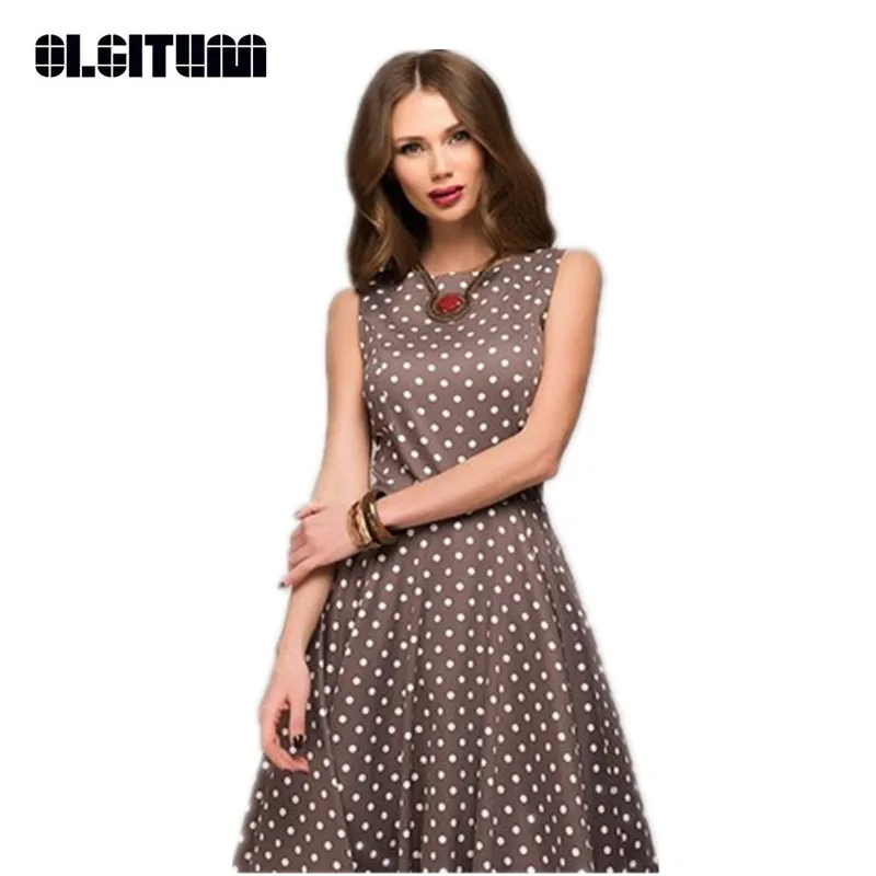 New 2020 Women Vintage Dress Summer Elegant Sleeveless O-neck Slim Dot Mid-Calf Casual Dress Vestidos Mujer DR617
New 2020 Women Vintage Dress Summer Elegant Sleeveless O-neck Slim Dot Mid-Calf Casual Dress Vestidos Mujer DR617