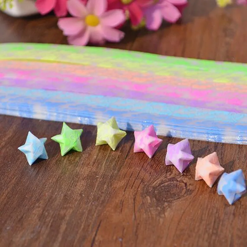 Luminous Lucky Star Paper Folded Origami Paper Making Wishing Stars Paper Craft DIY wedding birthday Christmas
Luminous Lucky Star Paper Folded Origami Paper Making Wishing Stars Paper Craft DIY wedding birthday Christmas