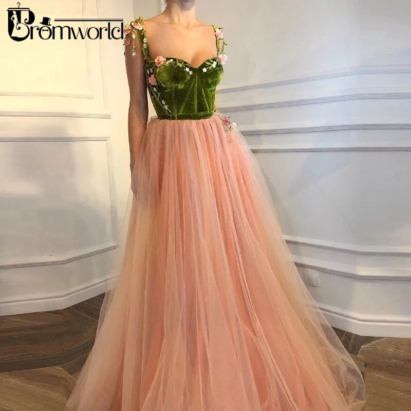 Blush Muslim Evening Dresses 2021 A-line Sweetheart Tulle Velvet Flowers Dubai Saudi Arabic Long Formal Evening Gown Prom Dress
Blush Muslim Evening Dresses 2021 A-line Sweetheart Tulle Velvet Flowers Dubai Saudi Arabic Long Formal Evening Gown Prom Dress