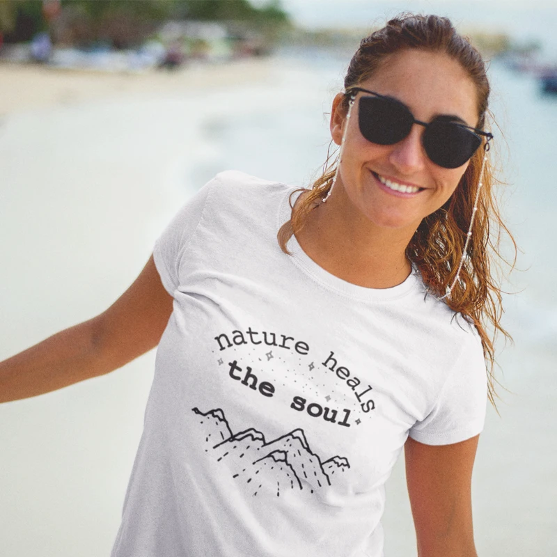 Футболка с надписью «Nature Heals The Soul», унисекс, Женская забавная футболка с эстетическим рисунком, топ, новая летняя модная футболка с изображе...
Футболка с надписью «Nature Heals The Soul», унисекс, Женская забавная футболка с эстетическим рисунком, топ, новая летняя модная футболка с изображе...
