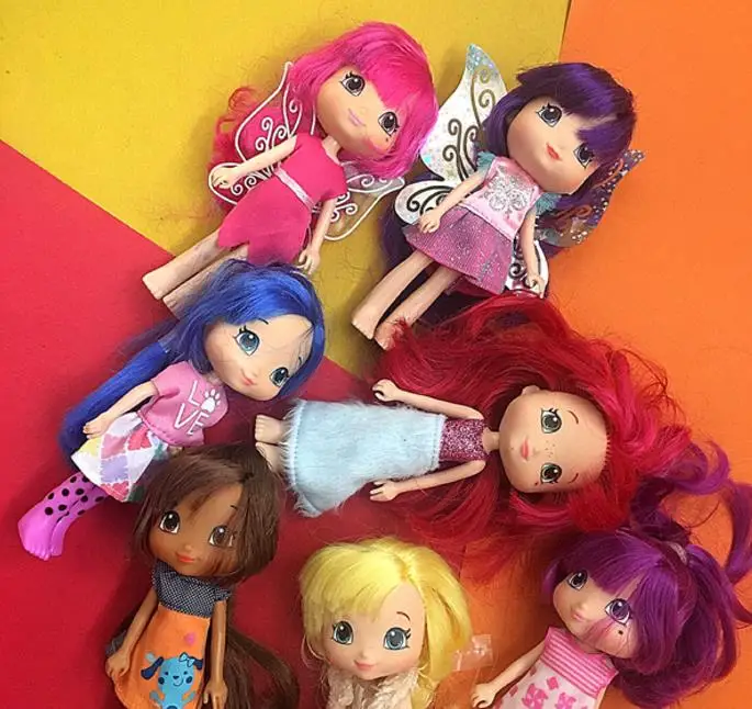 15cm Original Girls Strawberry girl Princess Dolls 5 joint doll toy Lovely doll Christmas Gift
15cm Original Girls Strawberry girl Princess Dolls 5 joint doll toy Lovely doll Christmas Gift