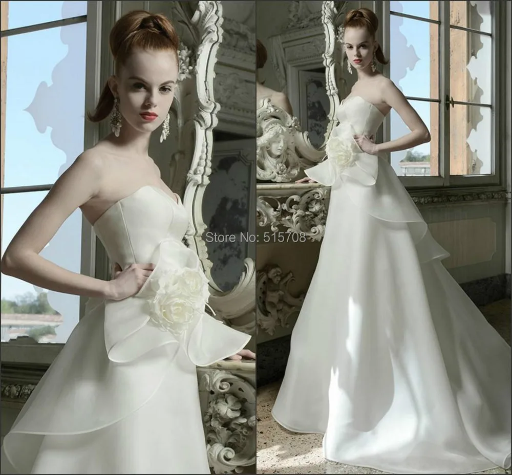 Simple Modern Design Wedding Dress 2015 Sleevless Backless Sweetheart White A line Organza Court Train Handmade Bridal Gown
Simple Modern Design Wedding Dress 2015 Sleevless Backless Sweetheart White A line Organza Court Train Handmade Bridal Gown