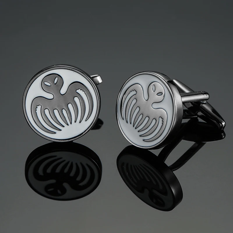 DY The new high quality brass gun black round Octopus Cufflinks fashion Men's French shirt Cufflinks free shipping
DY The new high quality brass gun black round Octopus Cufflinks fashion Men's French shirt Cufflinks free shipping