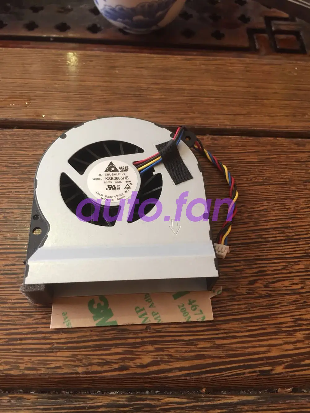 Цветной чехол вентилятор для компьютера KSB0605HB 5 V 0.60A Note Fan размер 60x67mm
